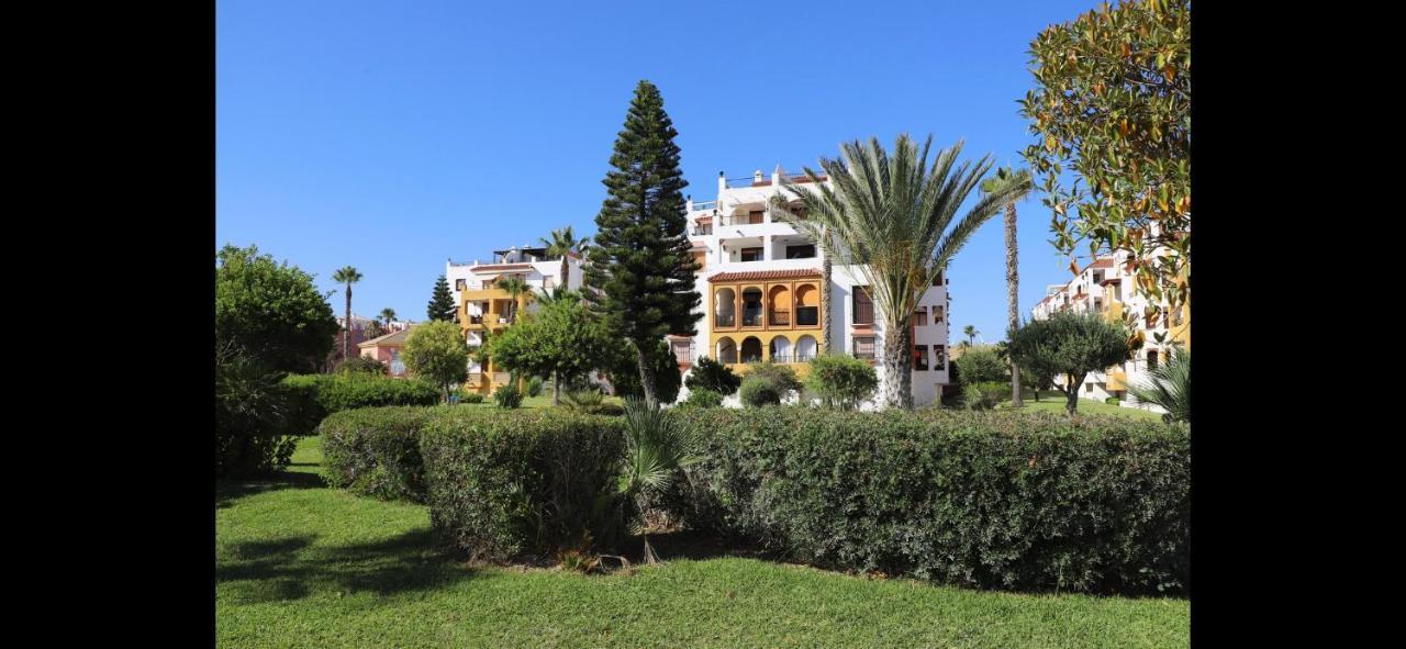 Poniente Atlanterra Playa Apartment